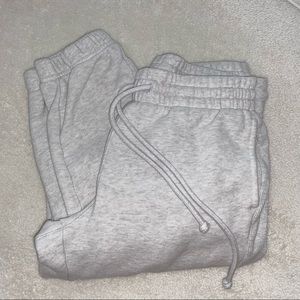 Aritzia TNA Joggers
